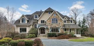 See more ideas about modern farmhouse exterior, farmhouse exterior, modern farmhouse. What Color Siding Goes With Stone Stone And Siding Colors Gambrick