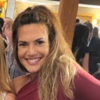 Vicky Bassett's Instagram, Twitter & Facebook