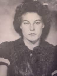 My beautiful loving granny Ison. Nancy Ison married to Bony Ison was my  mother's Anna Jane Ison Banks Watts mom. Lived her last days in a house to  the right as you