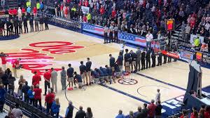 Official account for uk men's basketball. Ole Miss Basketball Players Kneel During National Anthem To Protest Confederate Rally On Campus Cbssports Com
