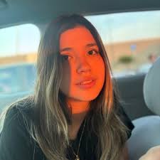 gabi torres edwards (@gabitedwards9)