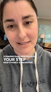 Wendy Schlueter's Instagram, Twitter & Facebook