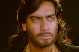 Phool Aur Kaante To Tezz Ajay Devgn Turns 43 Photogallery He made his film debut with phool aur kaante in 1991 and received a filmfare award for best male debut for his performance in the film. phool aur kaante to tezz ajay devgn