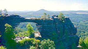Hotellkatalog med bilder och beskrivningar. Resa Till Tjeckien Din Guide Till Tjeckiens Basta Resmal Freedomtravel