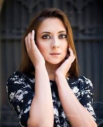 Can Anyone Help Mom? Mom FARFARA FAR AWAY Set 3/22 250 14.9M Movie Time  Galactic Fan Tape Treasures Epic Cinema +1 AD Star Struck ৬ +1 Message  Incoming +1 Mus Onlu Hano