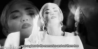 Miley cyrus GIF