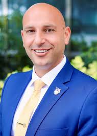 Nicolas Hernandez, Field Director