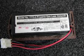 This alarm enable you to take appropriate action like refraining from lighting fire that can cause explosions while also requiring you to have the rv inspected to seal the gas leaks. Rv Interiors Used Replacement Cci Controls Brown Lp Gas Leak Detector Model 7773 0 Out Of Stock Alarms Rv Salvage Parts And Accessories And Service East Bernstadt Ky London And Surrounding Areas