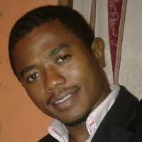 100+ "Luis King" profiles