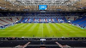 Bayern recibió la ensaladera, gladbach se clasificó a la champions y el fortuna descendió. Bundesliga Odds Picks Fortuna Dusseldorf Vs Schalke Betting Preview For Wednesday The Action Network