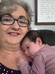 Let's welcome our new members: Nicole Maimone Jennett, Fireopal Exgs,  Debbie Knobler, Nancy Castagna, Marina Acatauassú Ventura Welcome All book  talk is welcome and please tell us a bit about yourselves. I'm