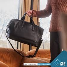 Chọn túi xách nam du lịch cao cấp phong cách và tiện ích