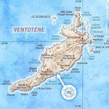 Rappresenta la parte terminale di un vulcano sommerso che si eleva da un fondale marino profondo 700 metri 1. Ventotene L Isola Delle Sirene