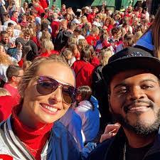 Tamar Hill's Instagram, Twitter & Facebook