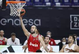 Να βγάλει αντίδραση, να παρουσιάσει καλύτερη εικόνα σε σχέση με τον αγώνα με τη βαλένθια και να πάρει τη νίκη θέλει ο ολυμπιακός στην αναμέτρηση με τη ρεάλ μαδρίτης στο στάδιο. 9ulytoauigfugm