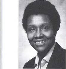 M O U N T H O L Y O K E