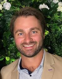 Brad Denison's Instagram, Twitter & Facebook