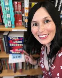 Elle Marr (@ellemarrauthor) • Fotos y videos de Instagram