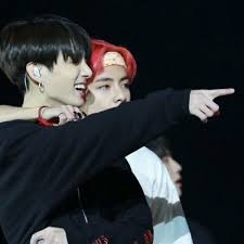 Old photos and videos of bts . Taeã¨kook Taehyung And Jungkook Ù© à¹' á´— à¹' Û¶ Taetokook Twitter