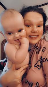 Okay ladies 🫶🏻 I'm new to the area and officially tired of not having any  local friends lol! So this is me shooting my shot. I was thinking of  hosting a little