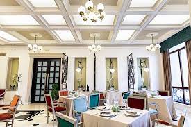 Tripadvisor'ın interaktif haritasını kullanarak konuma ve yakındaki restoran ve gezilecek yer seçeneklerine göz atın. Interior Picture Of Grand Hotel Traian Iasi Tripadvisor