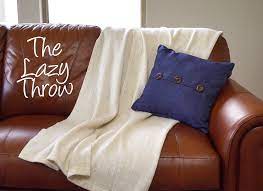 Välj bland ett stort urval liknande scener. How To Style A Throw Blanket 10 Easy Ways Rise And Renovate