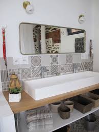 Envie d'inviter une cuisine moderne chez vous ? Carrelage Mural Salle De Bain Tendance 2021
