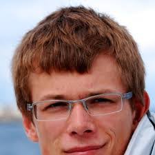 Robert Aue's Instagram, Twitter & Facebook