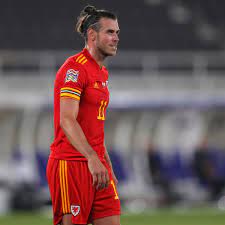 The forward, 31, was carrying a knee injury. Ryan Giggs Explains Gareth Bale Substitution As Wales Kick Start Nations League Campaign With Victory In Finland Wales Online