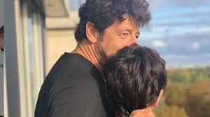 Tous les films dans lesquels il a joué sont sur cinefil. Patrick Bruel Adresse Un Message Plein D Amour A Son Fils Je Suis Si Fier Rtl People
