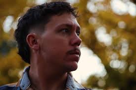 🐓 ROWDY ROOSTER FRIDAY 🐓 Join me for my second time at the NEW Rowdy  Rooster Bar & Grill this Friday, August 22nd! I'll be kicking off the  dancing tunes at 7pm.