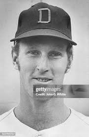 90 Jan Denver Bears Stock Photos, High-Res Pictures, and Images