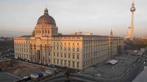 The humboldt forum is open: Humboldt Forum Eroffnet Erst Mal Nur Online Berliner Abendblatt