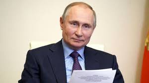 He was also prime minister from 1999 to 2000 and again from 2008 to 2012. Russian Parliament Approves Law That Could Keep Vladimir Putin In Office Until 2036 Euronews