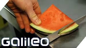 Muss eine wassermelone auch geschnitten werden? Alles Zur Wassermelone Galileo Lunch Break Youtube