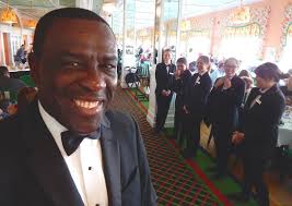 Let strangers help you tell your vacation stories