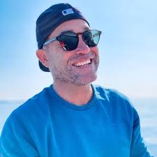 My friend Lee Lodes (friends for 38 years) sent me this. Said it helped him  get through the week. https://youtu.be/3FOhKWV0TBU?si=QBjNUc3zIYiONeTZ