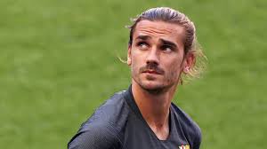 Antoine griezmanns frau unterstützt ihn am dienstagabend im halbfinale der wm garantiert. Dritte Geburt Fussball Star Begrusste Alle Kids Am 8 April Promiflash De