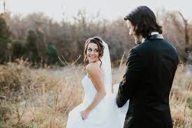 Those couples, who want to have their wedding photography gallery in documentary style, offer chrisman studios services. 101 Wedding Photography Tips And Tricks That Will Blow Your Mind Smart