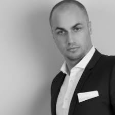 Mitarbeitende von baumarkt direkt GmbH & Co KG