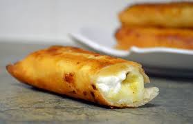 Banana And Cream Cheese Spring Rolls Recipe Food Recipes How Sweet Eats