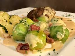 Rosenkohl Mit Speck Und Kase Sosse In 2020 Rezepte Gerichte Mit Rosenkohl Rosenkohl