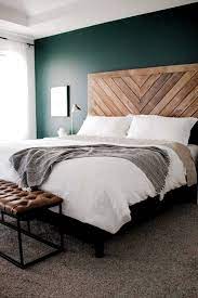 House Decoration Archives Homedweb Archives Decoration Homedweb House In 2020 Minimalist Bed Rustic Master Bedroom Green Accent Walls