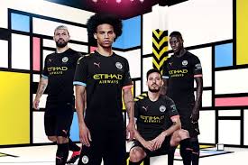 El real madrid ha intentado fichar a neymar en varias ocasiones pero el jugador siempre ha dicho que no. Puma Kick Off Man City Kit Deal With Major Statement Of Intent Simon Bajkowski Manchester Evening News