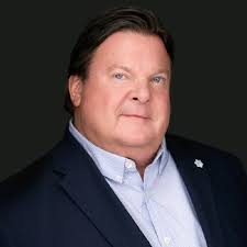 Great awards luncheon today👏🏼👏🏼👏🏼 So proud of the talent that  surrounds me at KW Carlsbad, and proud to earn Triple Gold Top Producer  award for 2022. Who can I help in 2023?