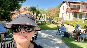 Urban sketchers return to plein air sketching