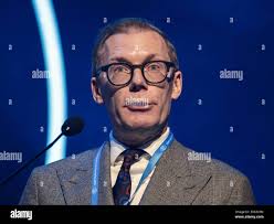 Can erik hi-res stock photography and images