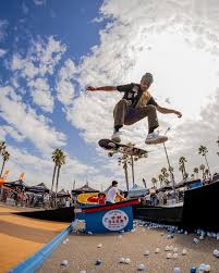 Darren Feather-Burns (@darrenfeather) • Instagram photos and videos