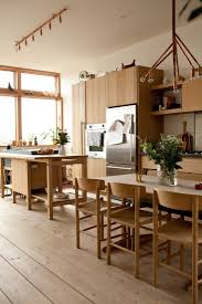 There's usually very little furniture in such a room. á‰ Japanese Style Kitchen Fresh Design