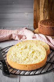 das beste biskuitboden grundrezept rezept biskuitboden biskuit rezepte